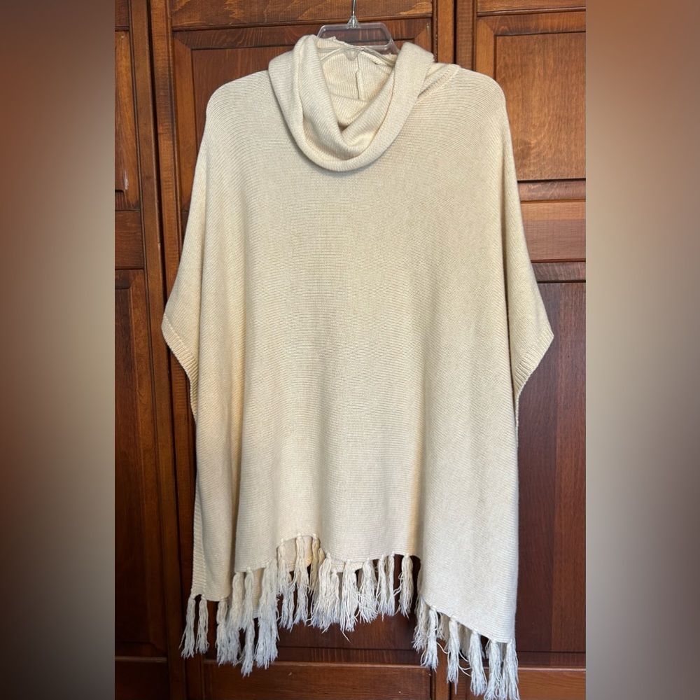 Forever 21 beige cowl neck fringed poncho, size M/L, wool blend